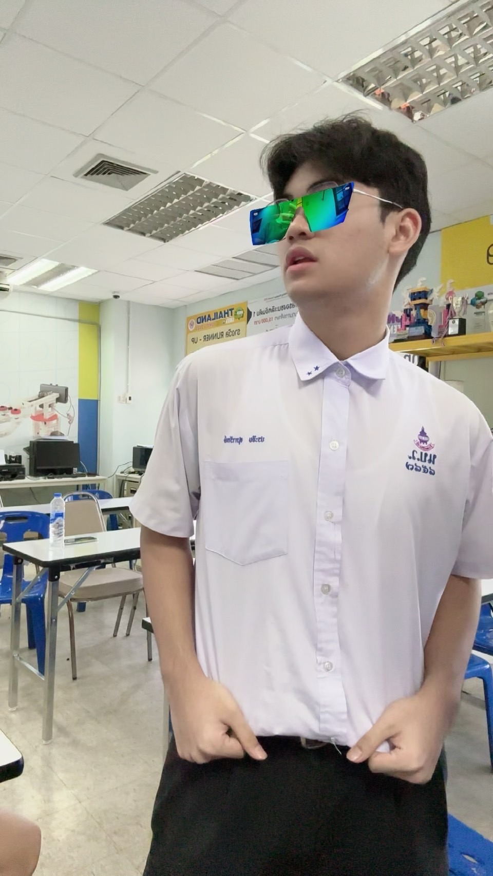 สุดหล่อ